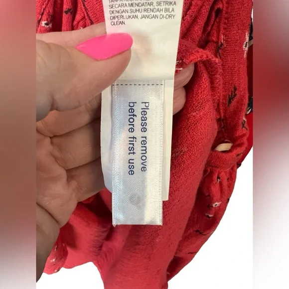 ❤️ GUC LUCKY BRAND Red Floral Off-Shoulder Criss Cross Top | Women’s Size Small - Picture 5 of 13